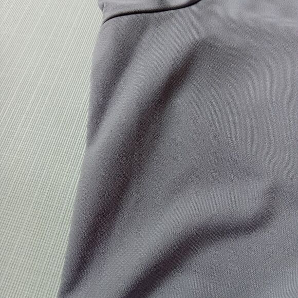 Mark Edwards Gray Double Lined Short Sleeve Stretchy V-Neck Blouse Women's XL - Picture 9 of 12